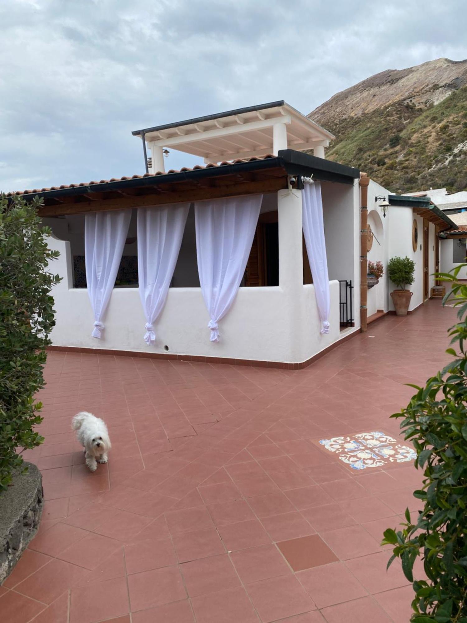 Casa Arcada Bed & Breakfast Vulcano  Eksteriør bilde