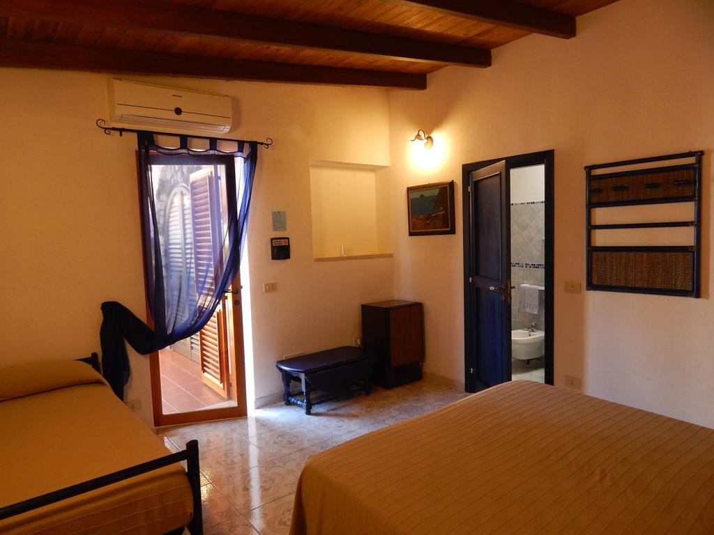 Casa Arcada Bed & Breakfast Vulcano  Rom bilde