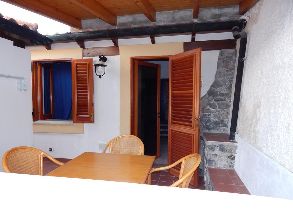 Casa Arcada Bed & Breakfast Vulcano  Rom bilde