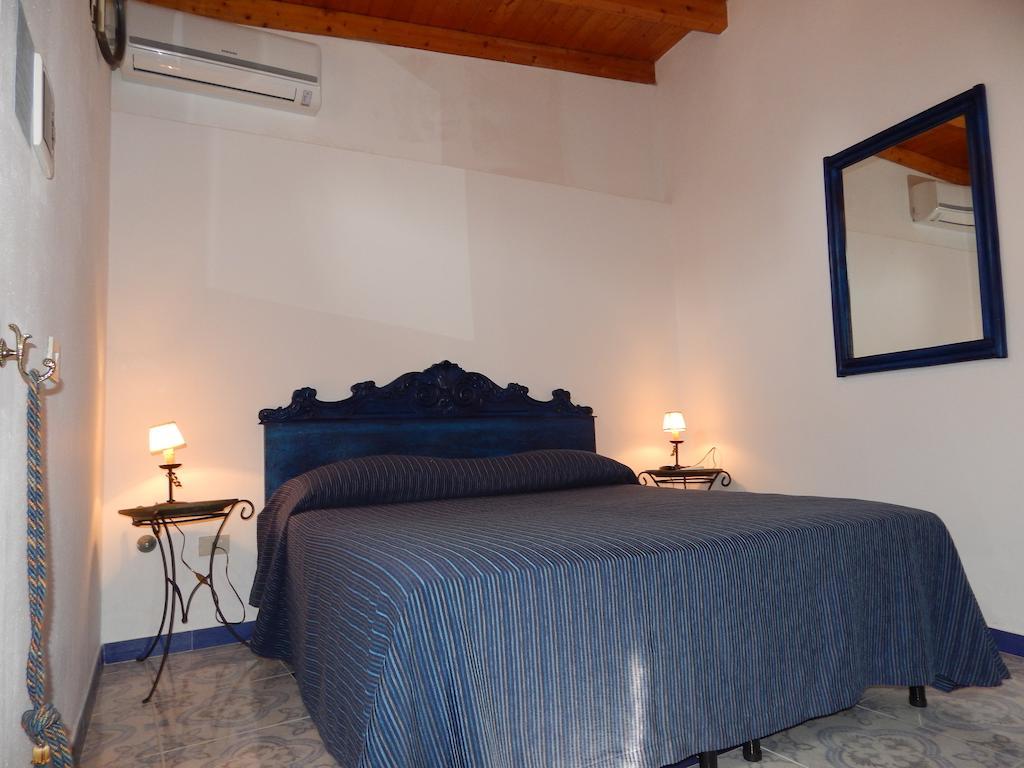 Casa Arcada Bed & Breakfast Vulcano  Rom bilde