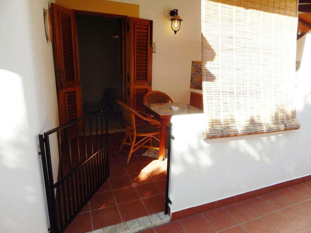 Casa Arcada Bed & Breakfast Vulcano  Eksteriør bilde
